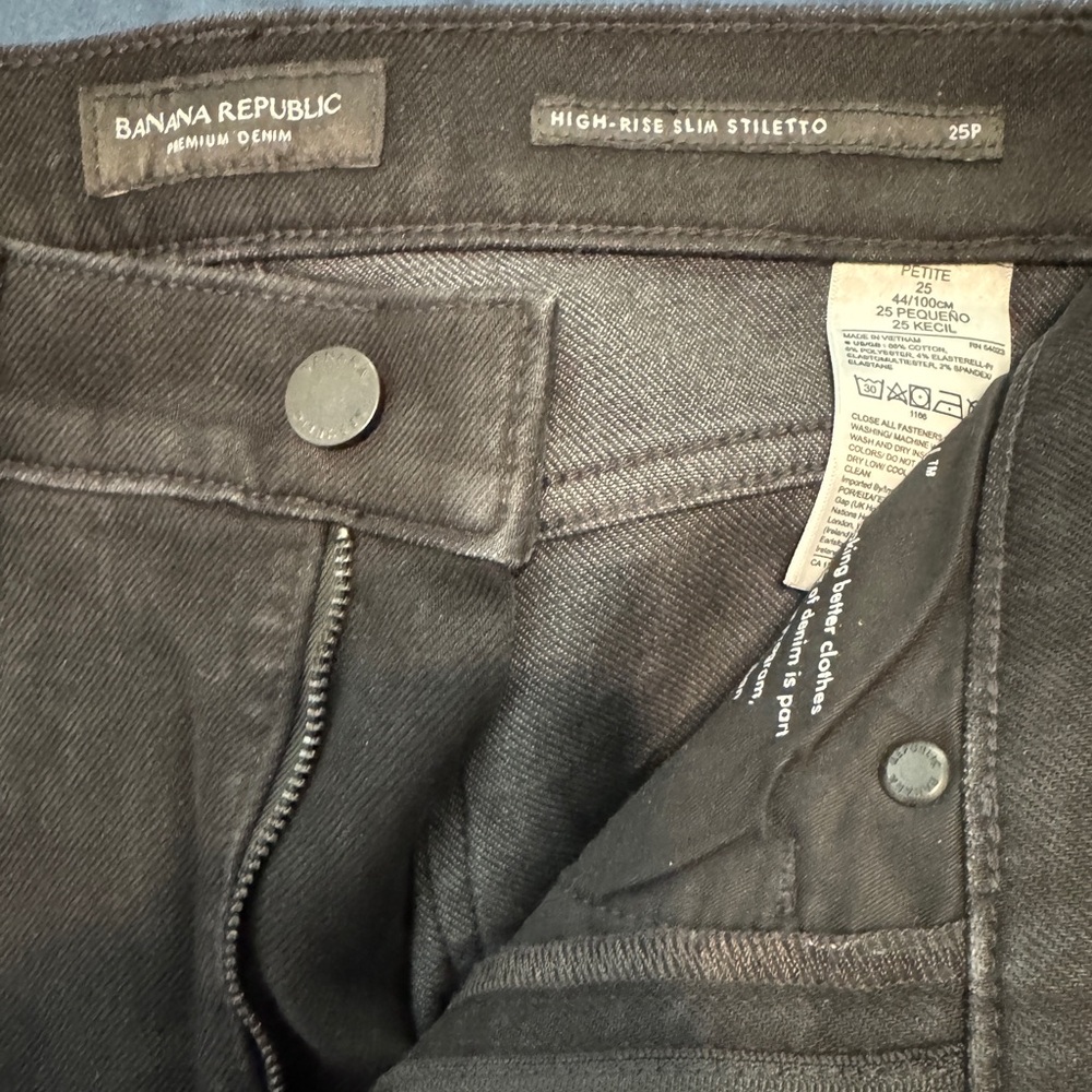 Banana Republic High-Rise Slim Stiletto Jeans – Black – Size 25P - Picture 3 of 4